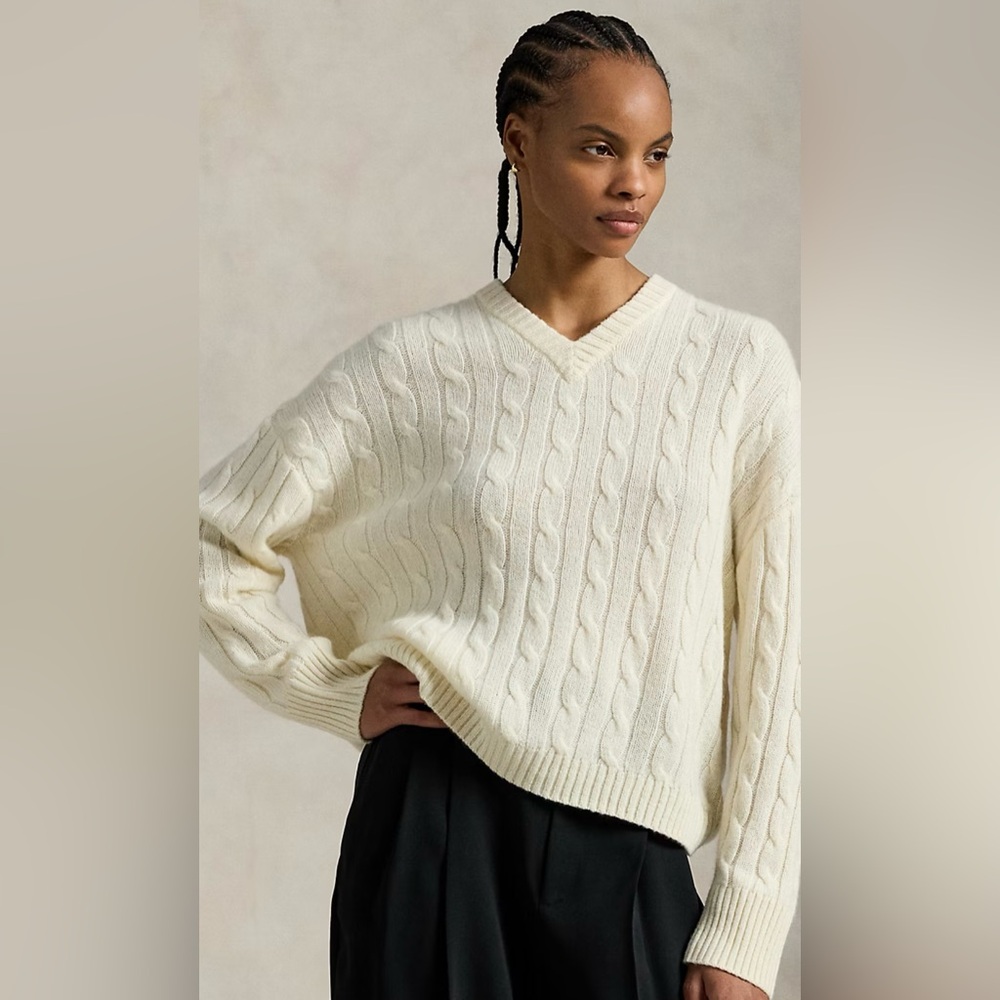 Polo Ralph Lauren Cable-Knit Cashmere V-Neck Sweater - Picture 2 of 10